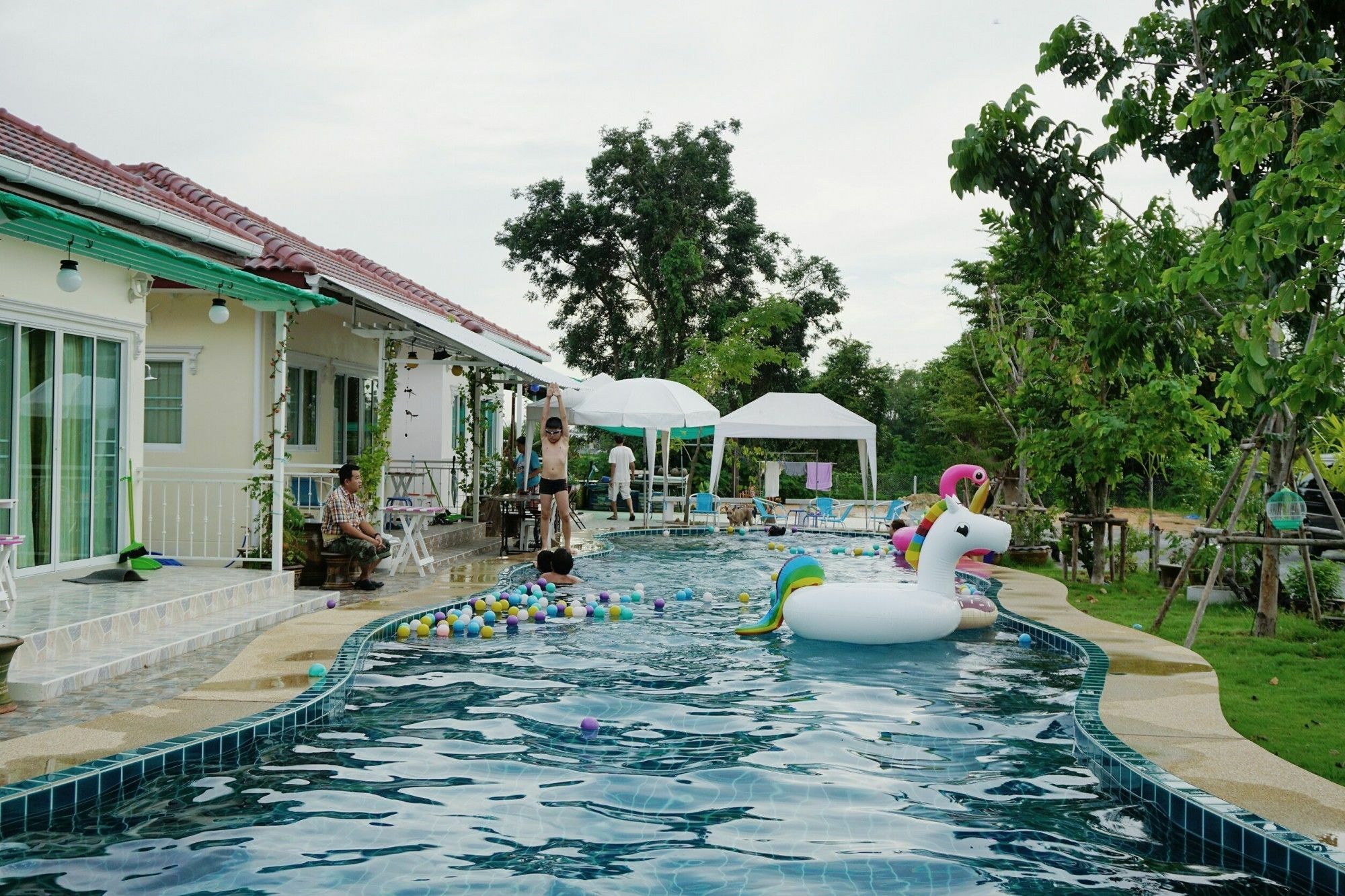 Sky And Water Resort Cha-am Exterior foto